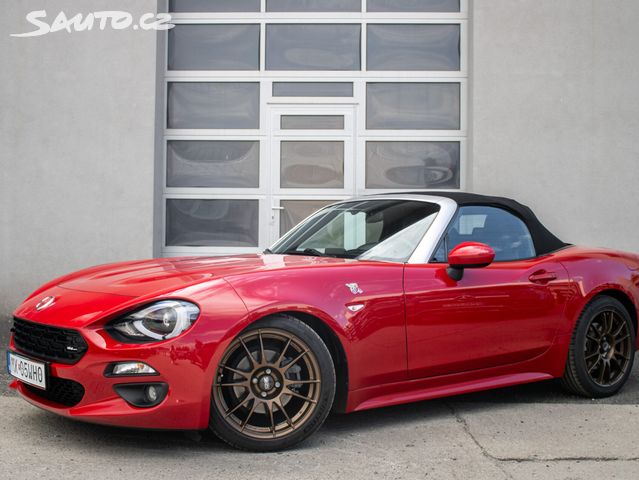Fiat 124 Spider